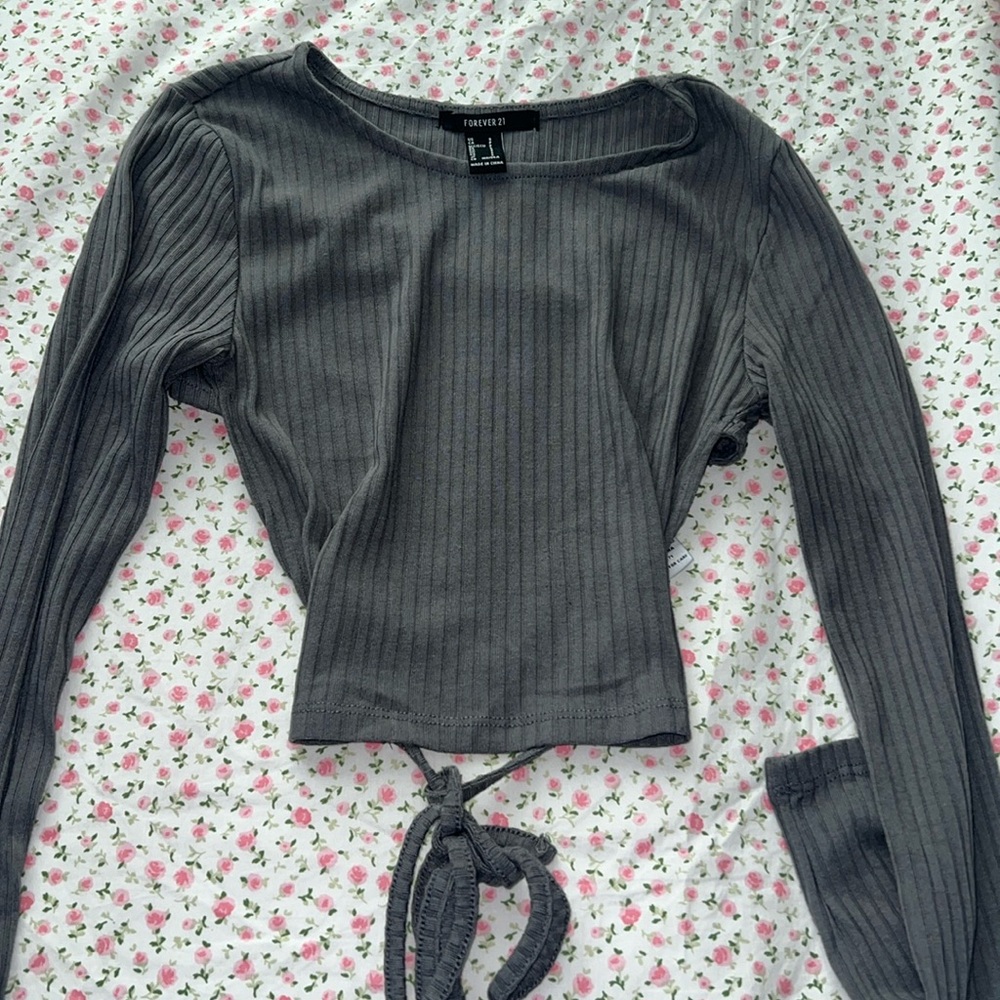 Grey backless top